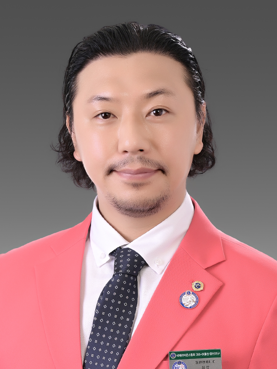 김윤석L사진